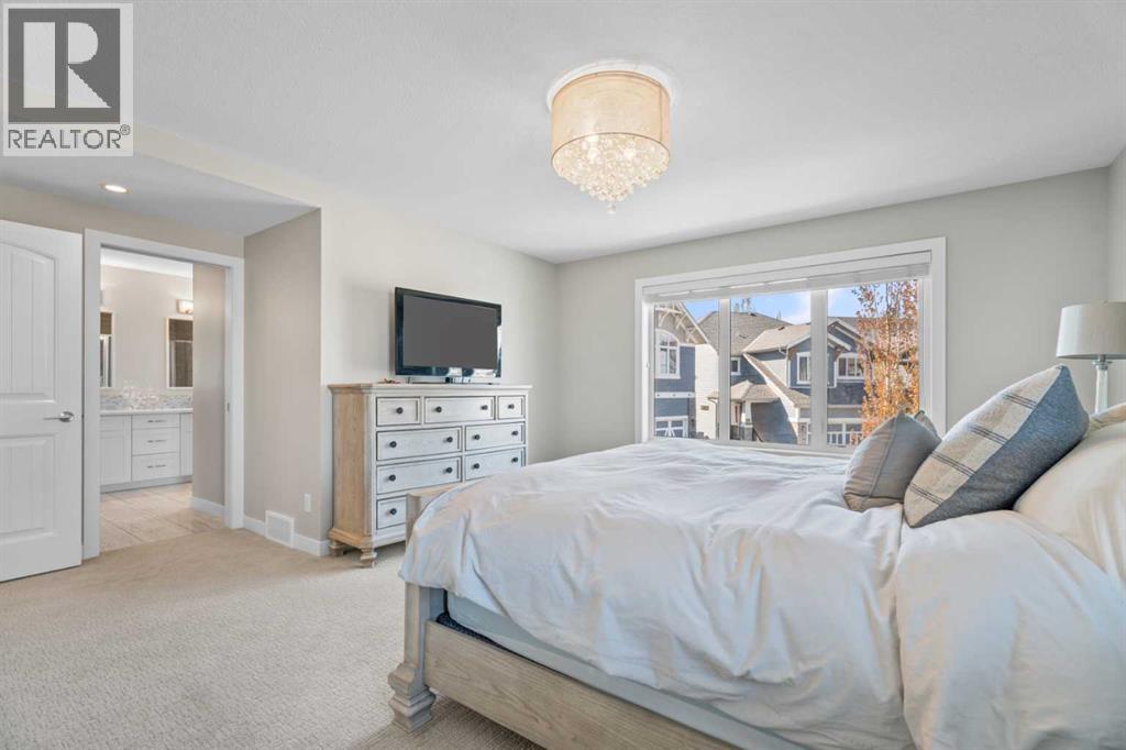 19 Masters Mews SE, Calgary, Alberta  T3M 2B4 - Photo 24 - A2312716