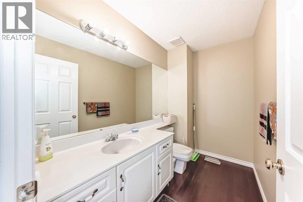 438 Bridlewood Place SW, Calgary, Alberta  T2Y 3R1 - Photo 14 - A2311661