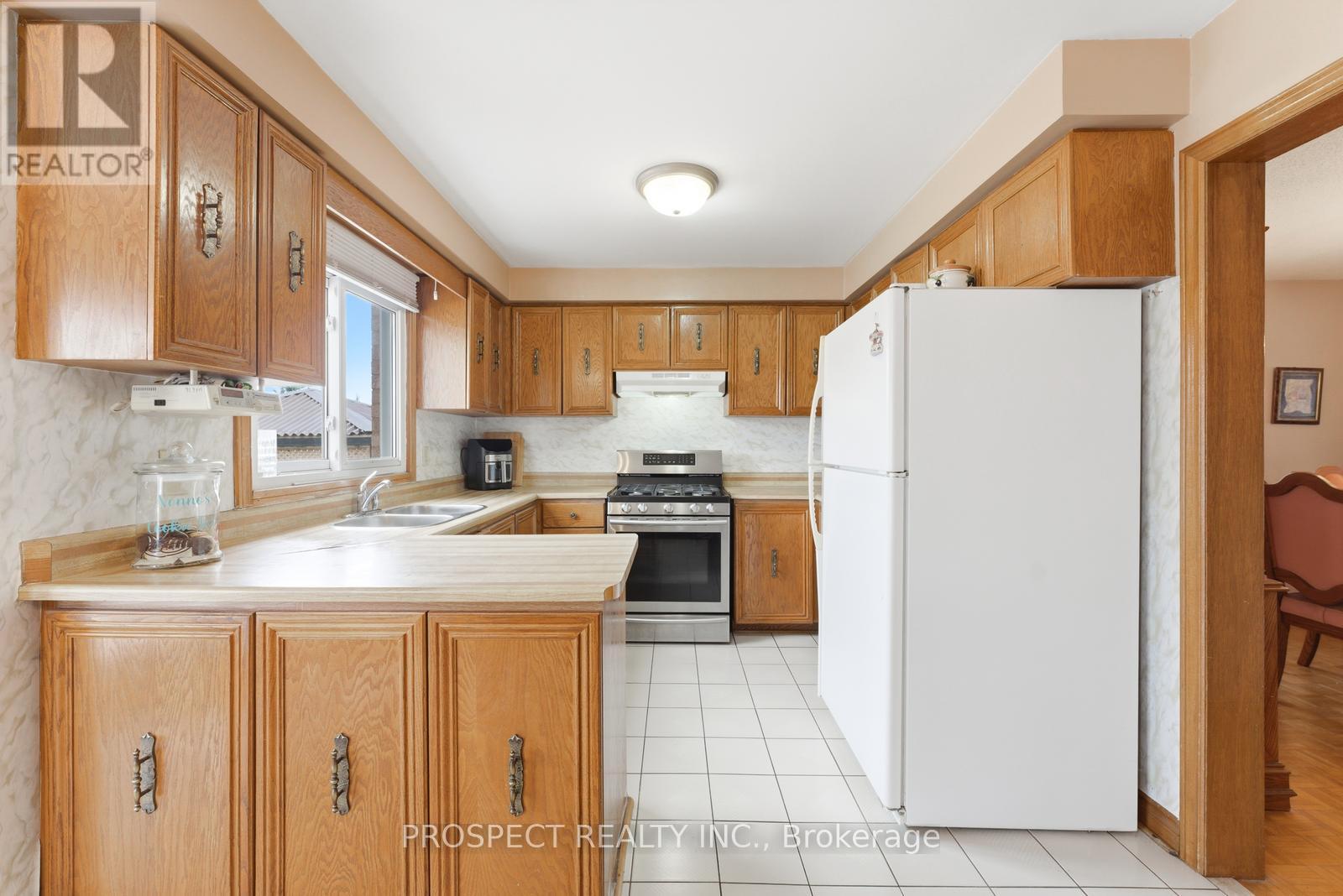 8435 Martin Grove Road, Vaughan, Ontario  L4L 6G4 - Photo 17 - N13155520
