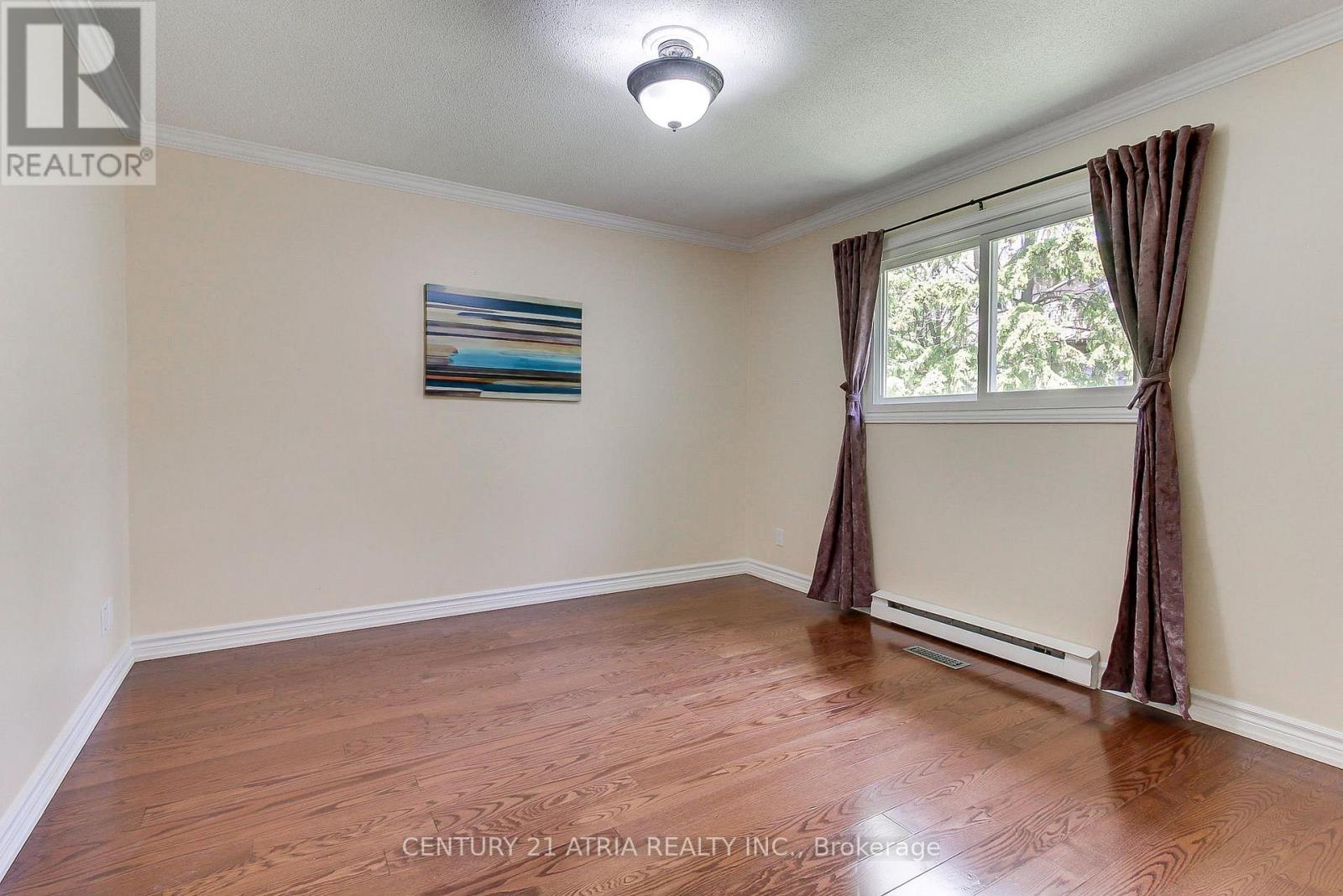10 Laurwood Court, Aurora, Ontario  L4G 5C2 - Photo 25 - N13155536
