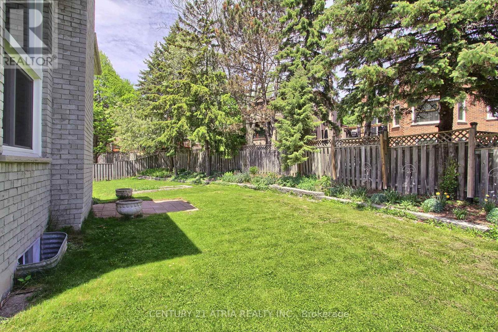 10 Laurwood Court, Aurora, Ontario  L4G 5C2 - Photo 30 - N13155536