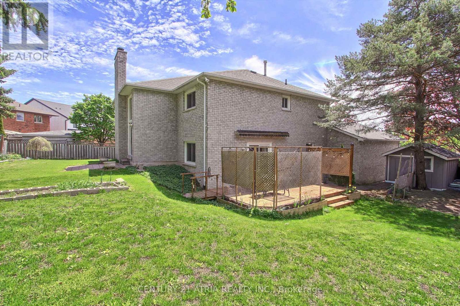 10 Laurwood Court, Aurora, Ontario  L4G 5C2 - Photo 32 - N13155536