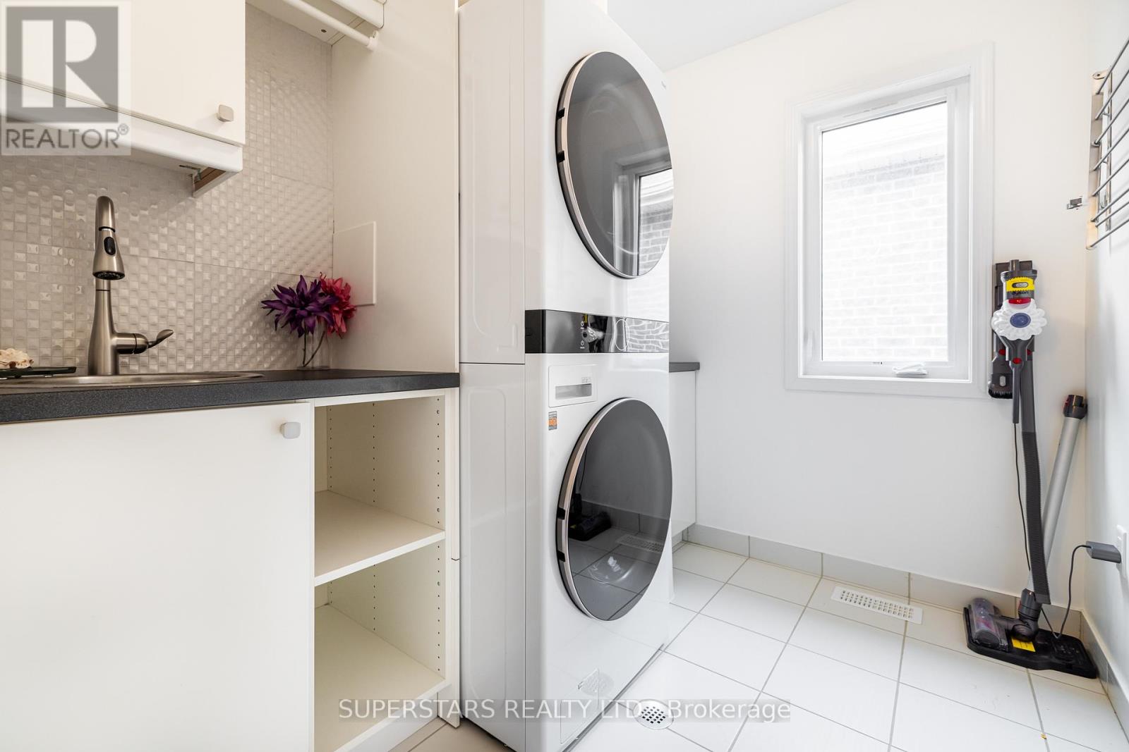 333 Thomas Phillips Drive, Aurora, Ontario  L4G 0T3 - Photo 32 - N13155582