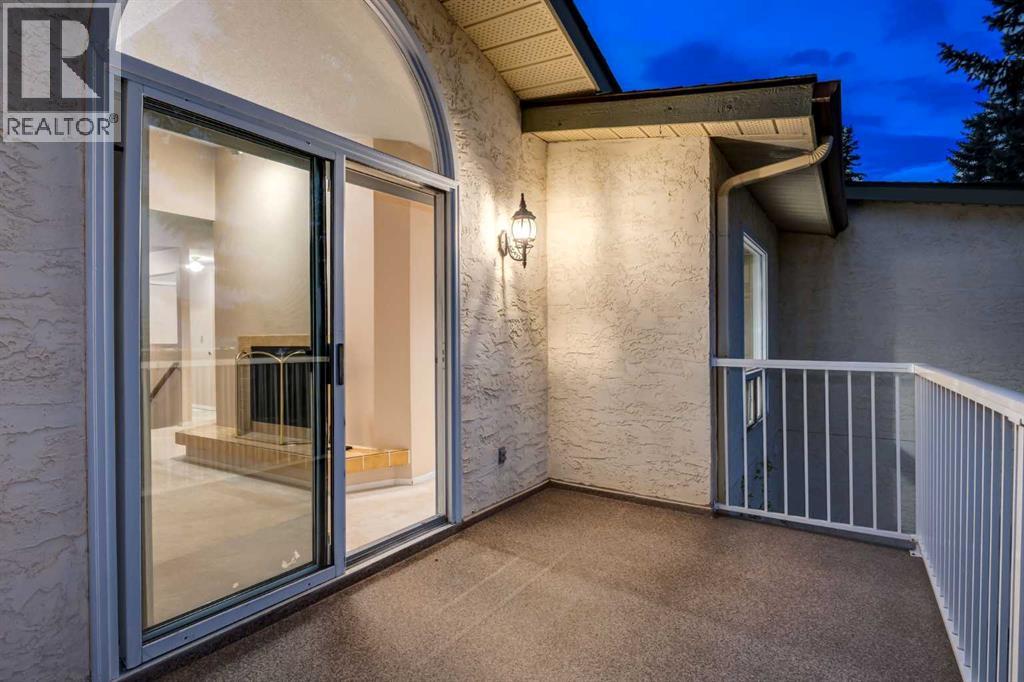 114 Strathlorne Mews SW, Calgary, Alberta  T3H 1V1 - Photo 15 - A2310453