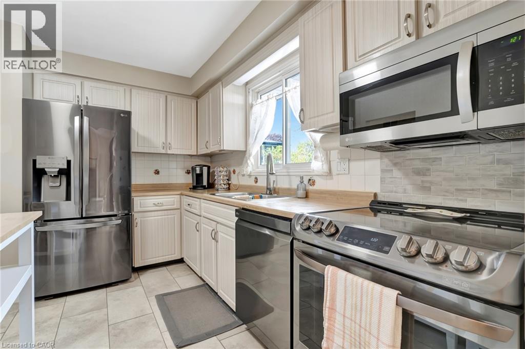 224 Erindale Crescent, Cambridge, Ontario  N3C 3E8 - Photo 15 - 40831892