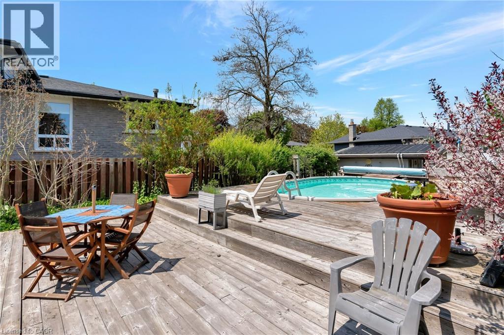 224 Erindale Crescent, Cambridge, Ontario  N3C 3E8 - Photo 7 - 40831892