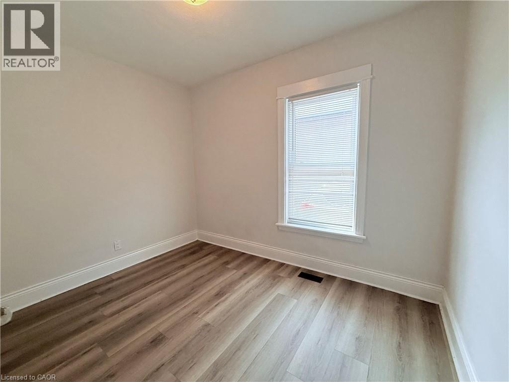 220 Maplewood Avenue Unit# 1, Hamilton, Ontario  L8M 1X8 - Photo 16 - 40831671