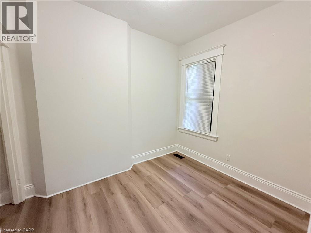 220 Maplewood Avenue Unit# 1, Hamilton, Ontario  L8M 1X8 - Photo 18 - 40831671