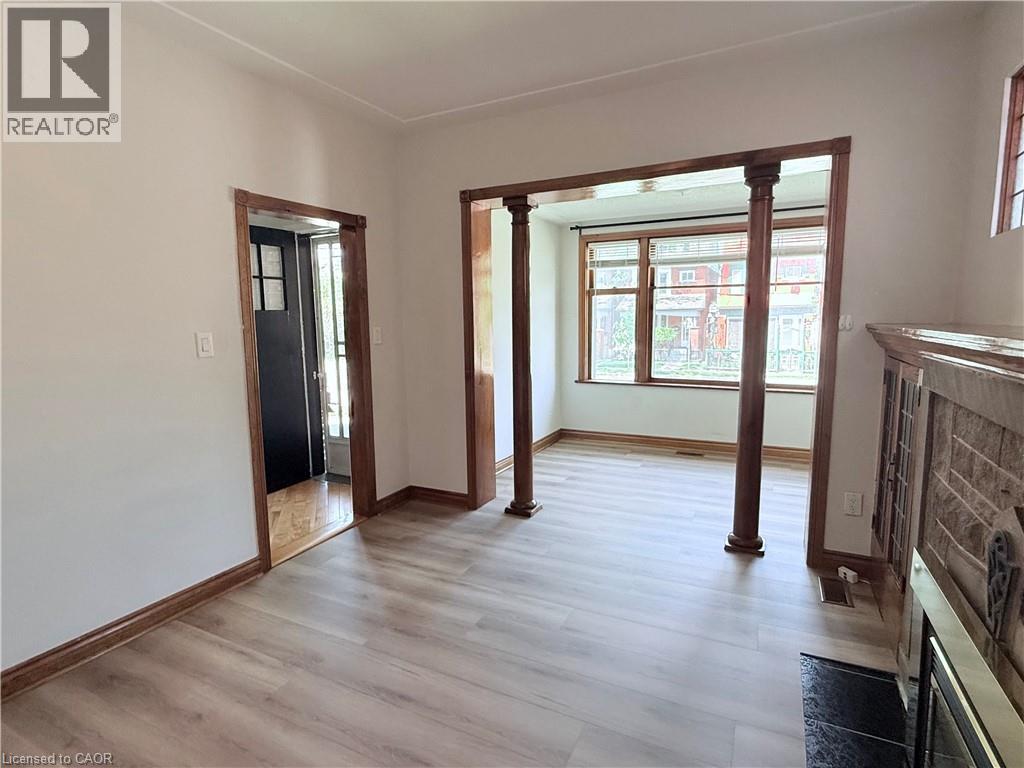 220 Maplewood Avenue Unit# 1, Hamilton, Ontario  L8M 1X8 - Photo 7 - 40831671