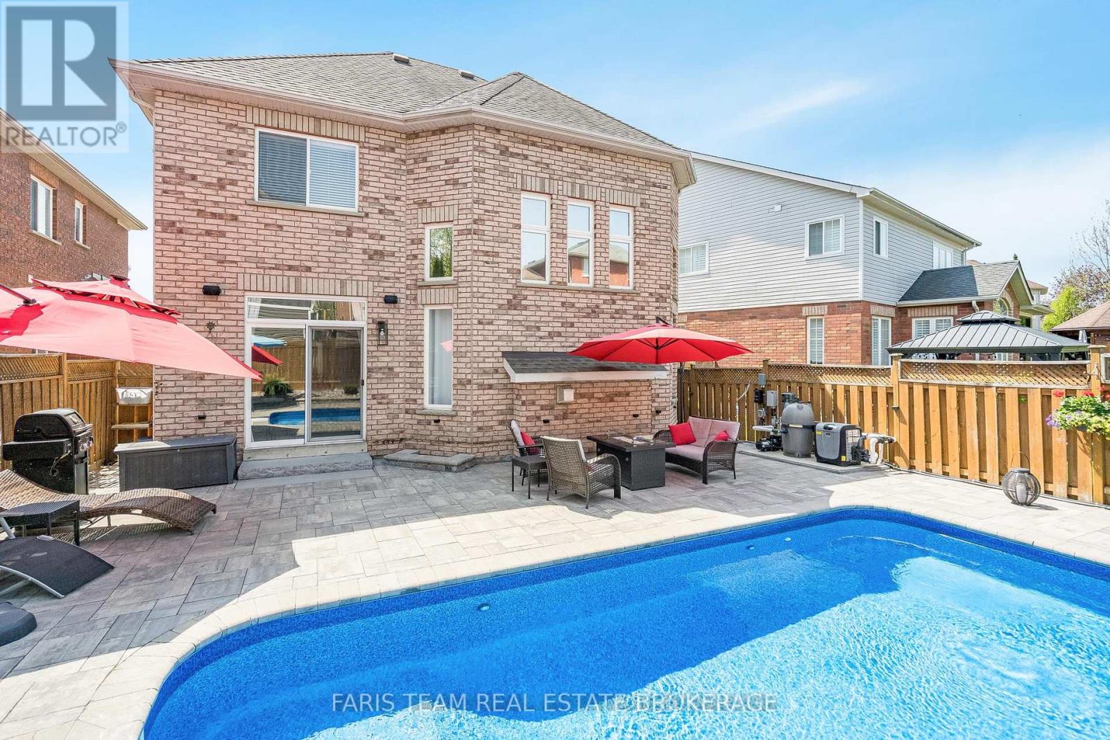 12 Kensington Trail, Barrie, Ontario  L4N 0K5 - Photo 37 - S13155356