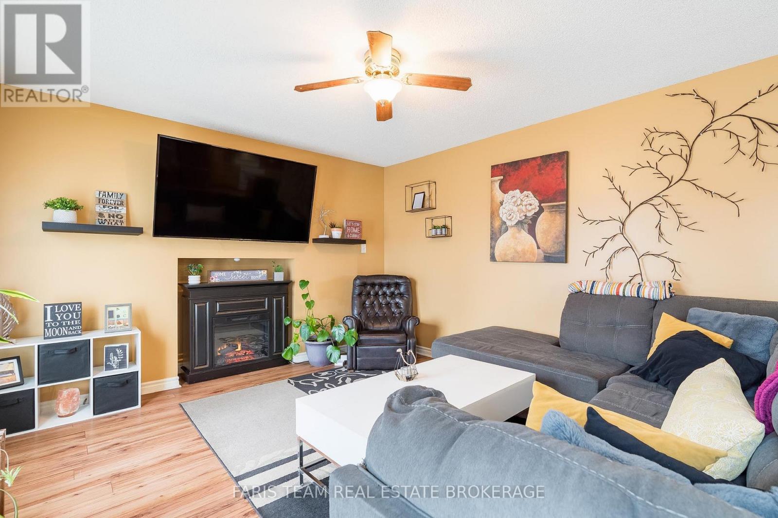 45 Hawkins Drive, Barrie (Ardagh), Ontario  L4N 0A7 - Photo 13 - S13155712
