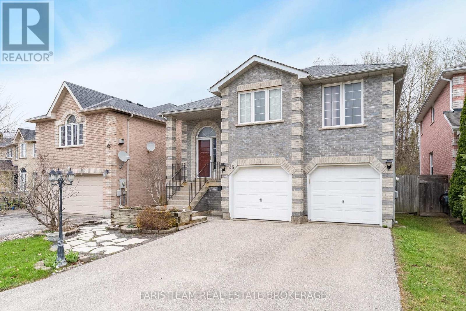 45 Hawkins Drive, Barrie (Ardagh), Ontario  L4N 0A7 - Photo 3 - S13155712