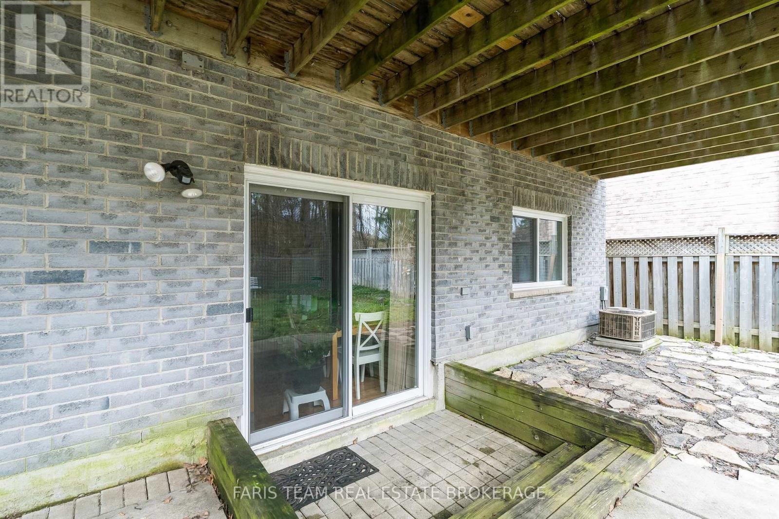 45 Hawkins Drive, Barrie (Ardagh), Ontario  L4N 0A7 - Photo 42 - S13155712