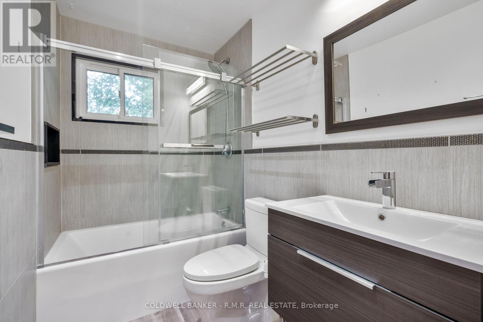 66 Edith Street, Georgina, Ontario  L0E 1L0 - Photo 12 - N13155930