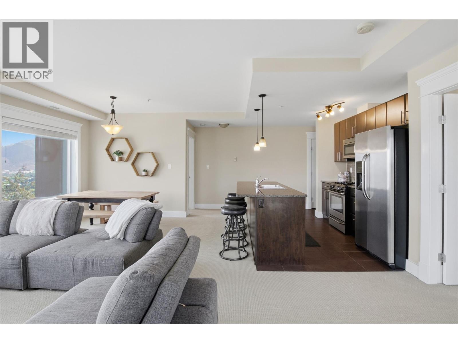 975 Victoria  W Street Unit# 202, Kamloops, British Columbia  V2C 0C2 - Photo 13 - 10388335