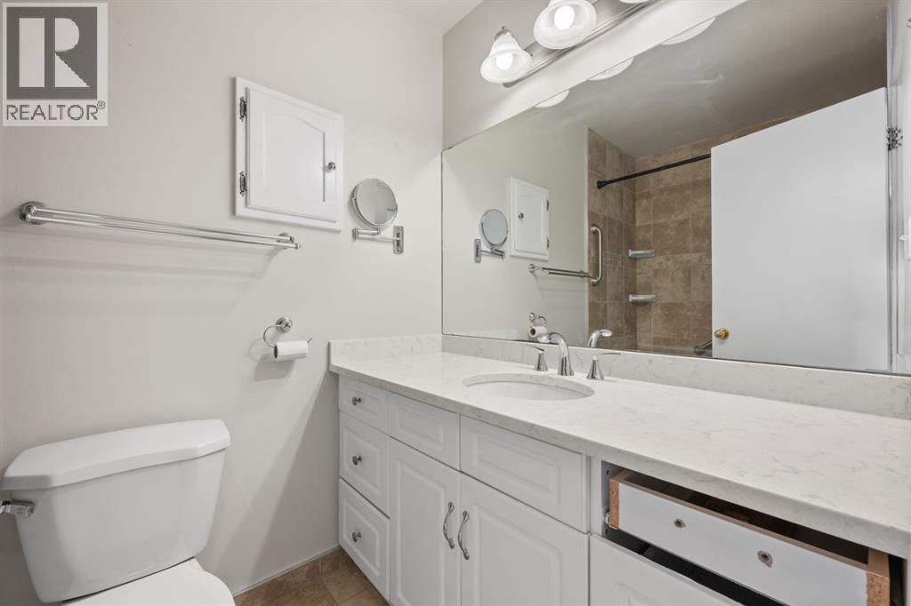 52 Lake Lucerne Close SE, Calgary, Alberta  T2J 3H8 - Photo 27 - A2313035