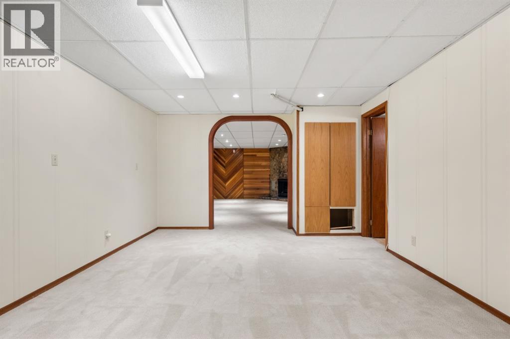 52 Lake Lucerne Close SE, Calgary, Alberta  T2J 3H8 - Photo 36 - A2313035