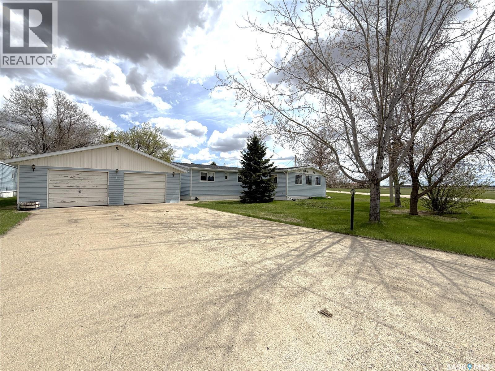1016 Railway AVENUE, Milestone, Saskatchewan