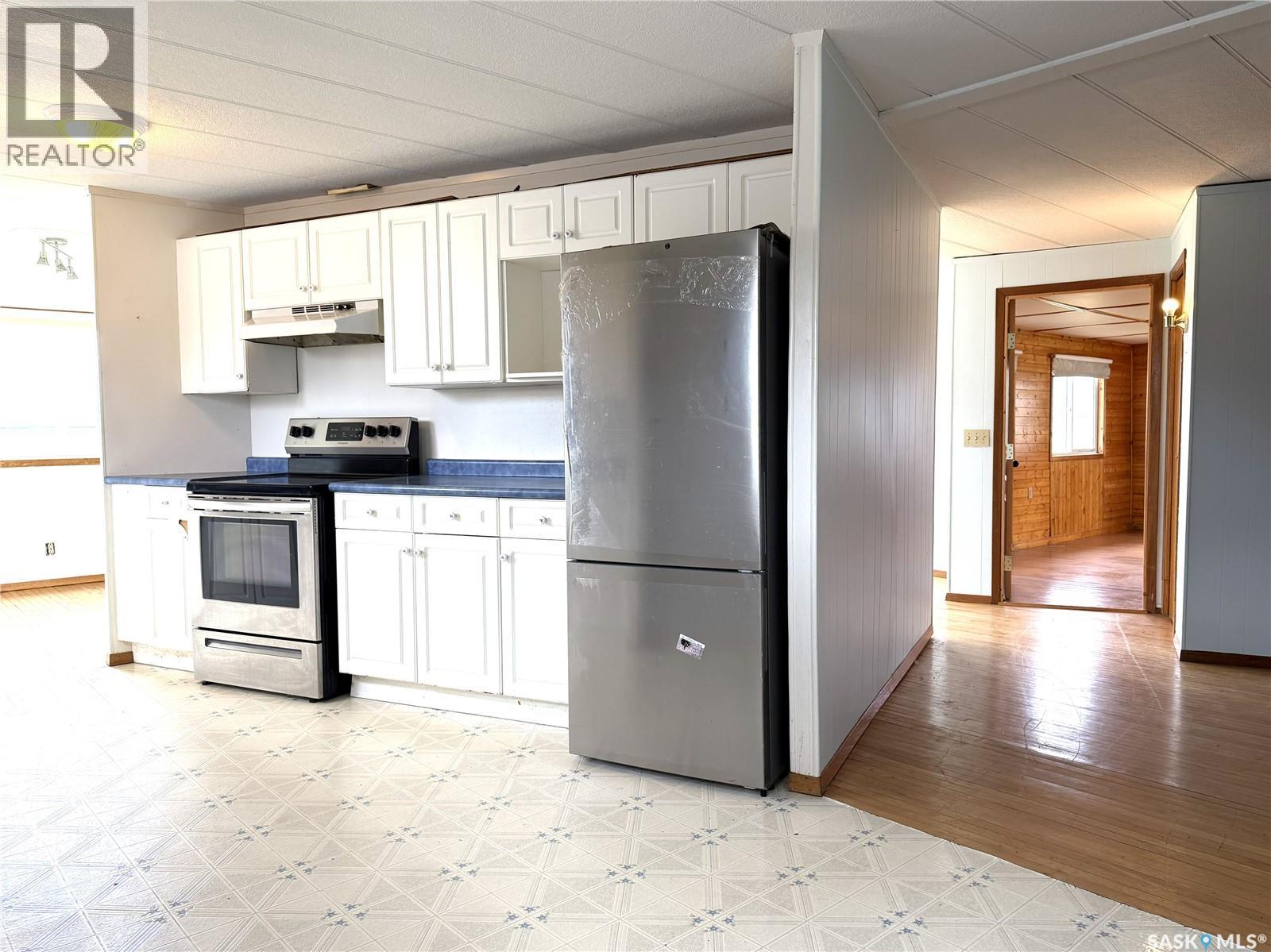 1016 Railway Avenue, Milestone, Saskatchewan  S0G 3L0 - Photo 10 - SK036677