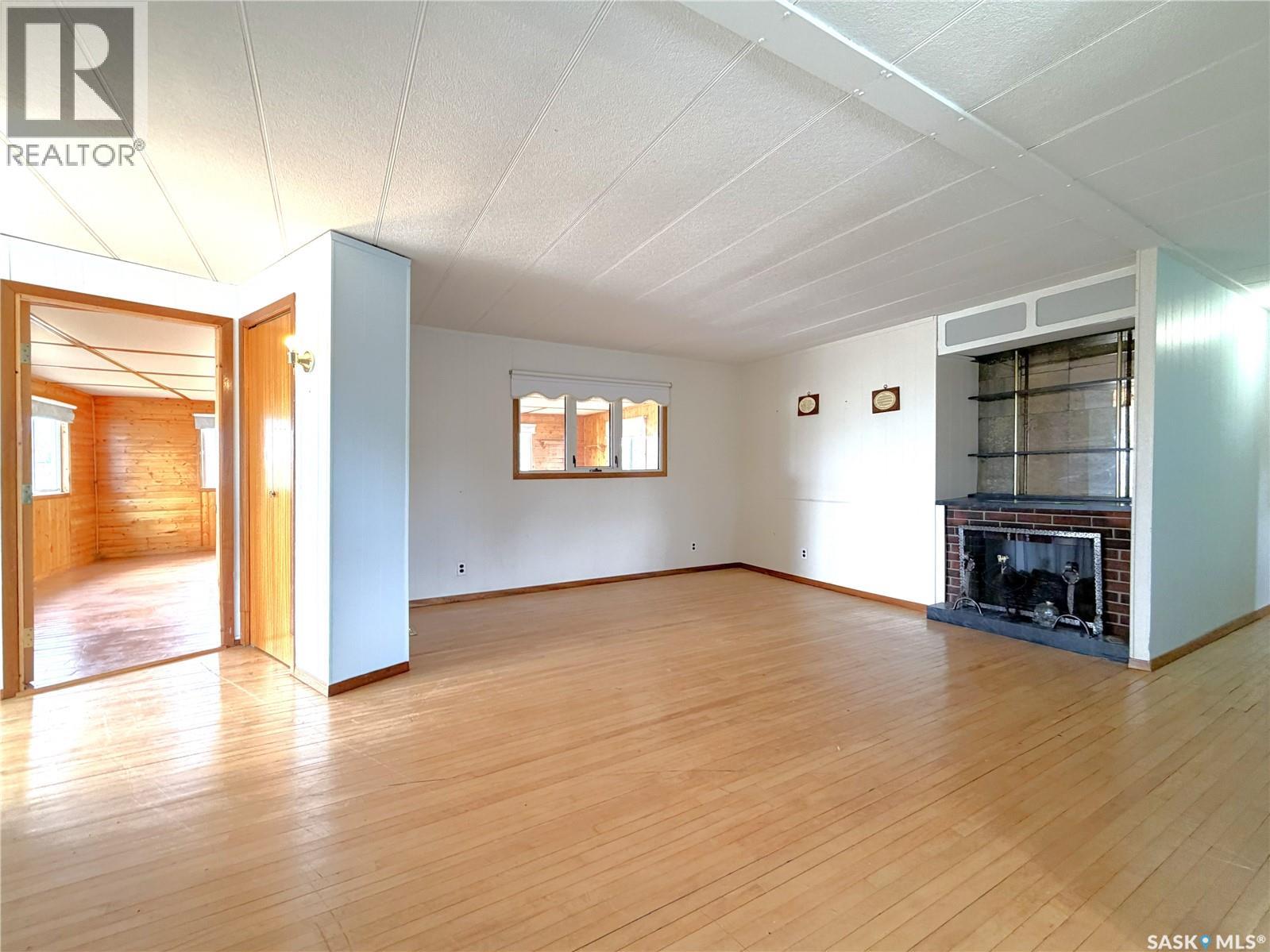 1016 Railway Avenue, Milestone, Saskatchewan  S0G 3L0 - Photo 12 - SK036677