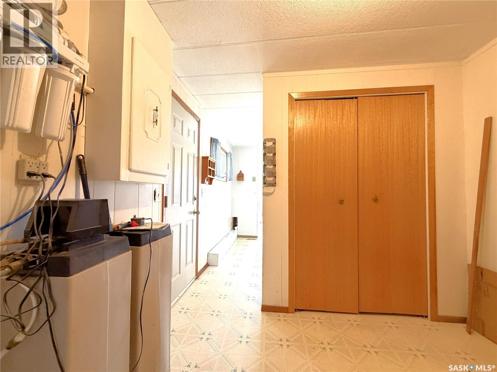1016 Railway Avenue, Milestone, Saskatchewan  S0G 3L0 - Photo 24 - SK036677