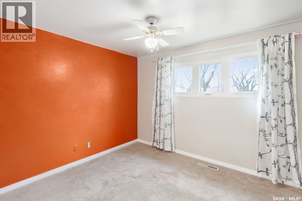 1309 N Avenue S, Saskatoon, Saskatchewan  S7M 2R2 - Photo 13 - SK036631