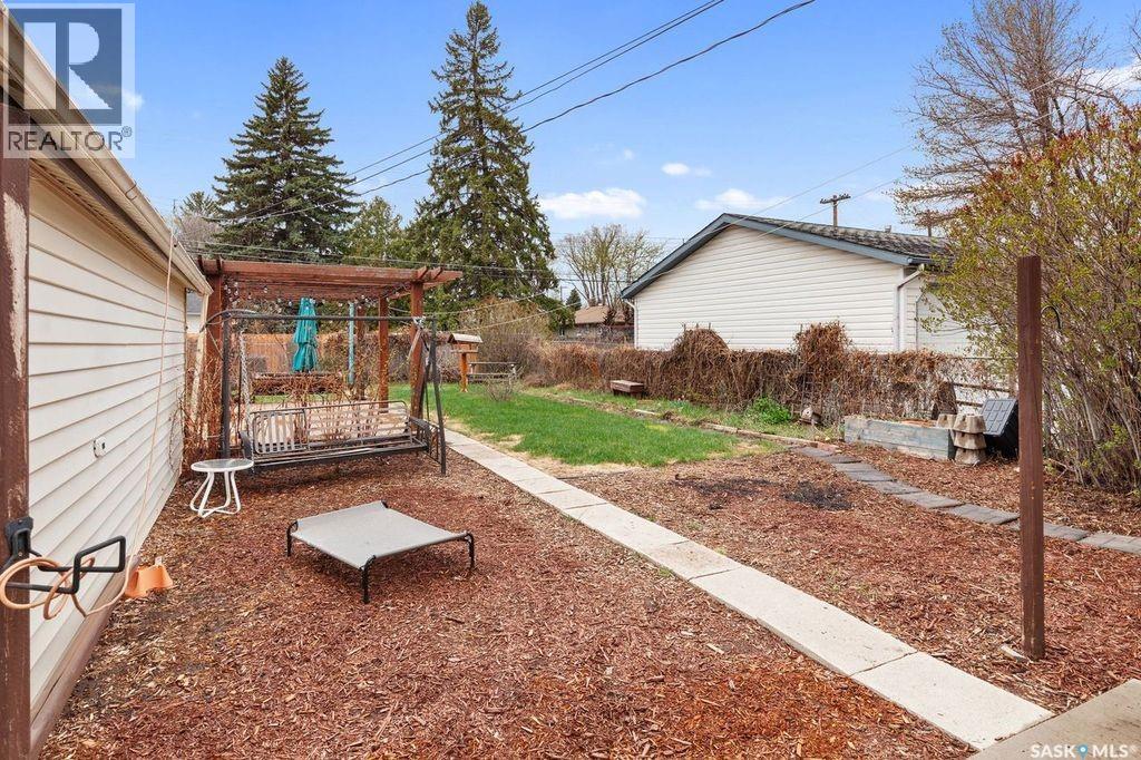 1309 N Avenue S, Saskatoon, Saskatchewan  S7M 2R2 - Photo 21 - SK036631