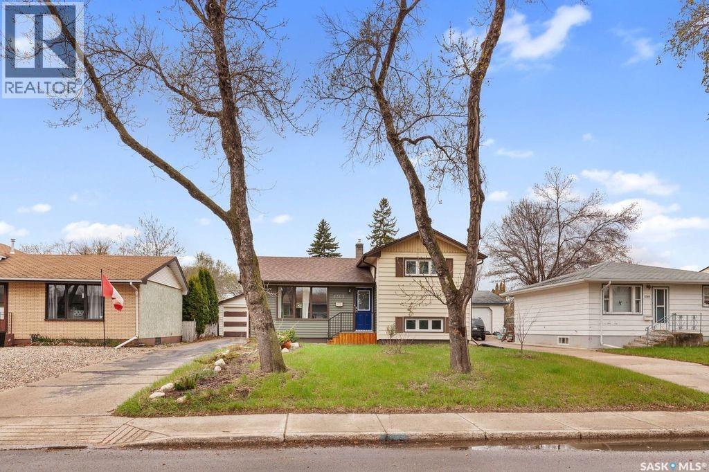 1309 N Avenue S, Saskatoon, Saskatchewan  S7M 2R2 - Photo 27 - SK036631