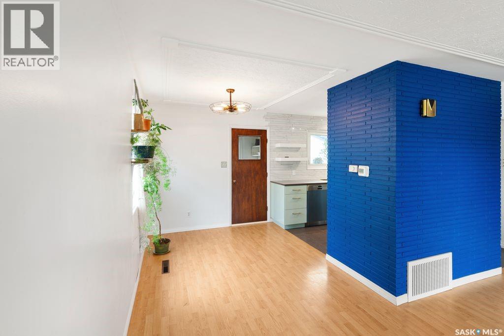 1309 N Avenue S, Saskatoon, Saskatchewan  S7M 2R2 - Photo 7 - SK036631