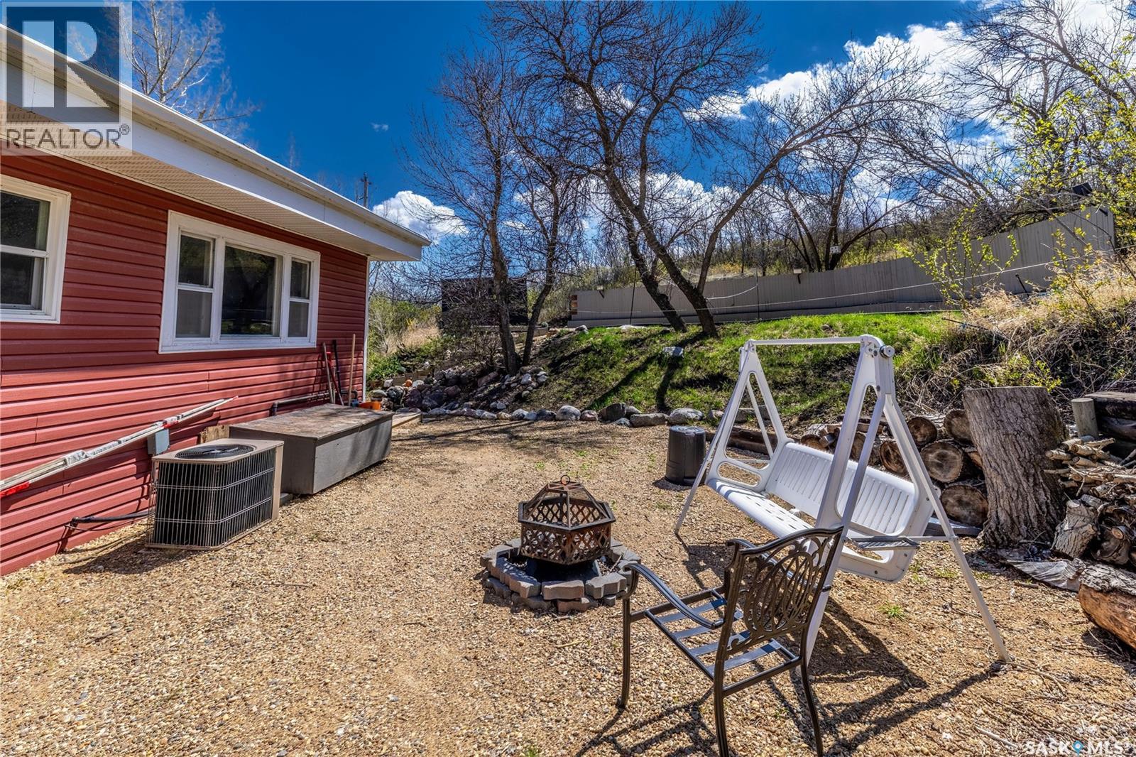 1041 Tatanka Drive, South Lake, Saskatchewan  S0H 0R0 - Photo 9 - SK036530