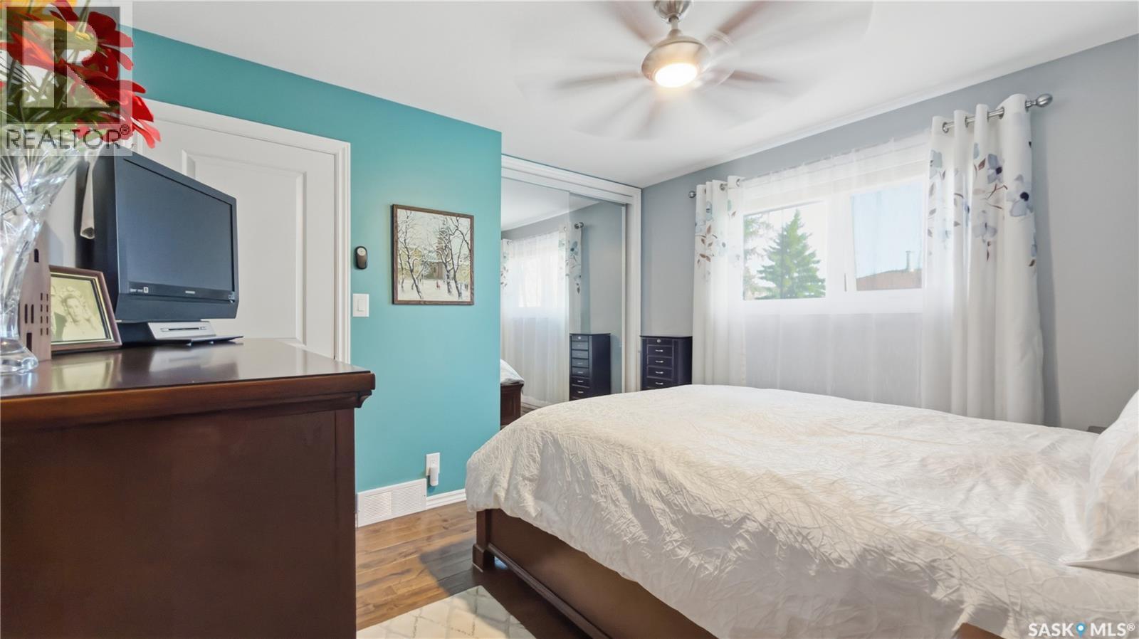 2403 Truesdale Drive, Regina, Saskatchewan  S4V 0W1 - Photo 30 - SK036499