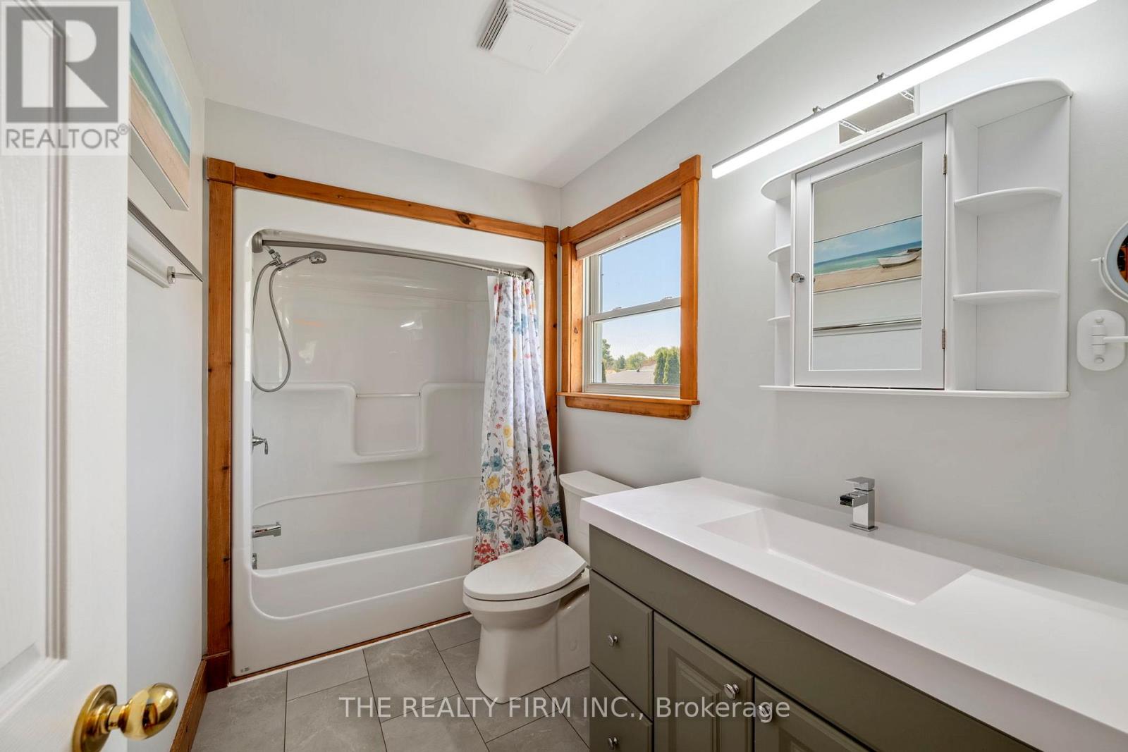 308 Selbourne Drive, Central Elgin, Ontario  N5L 1B1 - Photo 21 - X13156016