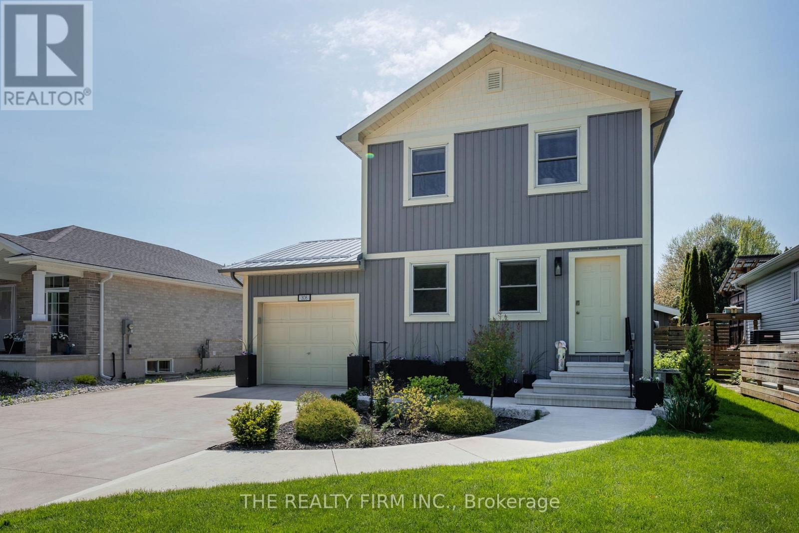 308 Selbourne Drive, Central Elgin, Ontario  N5L 1B1 - Photo 3 - X13156016