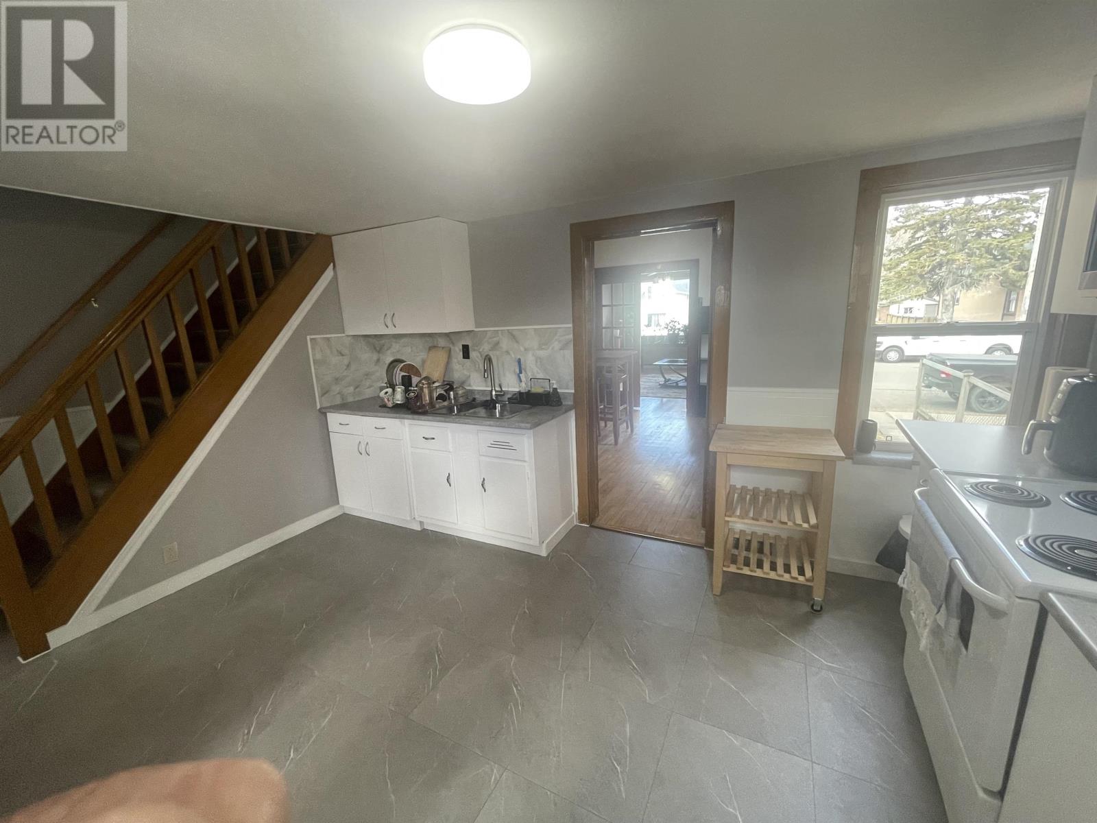523 Mclaughlin St W, Thunder Bay, Ontario  P7C 3B4 - Photo 8 - TB2601017