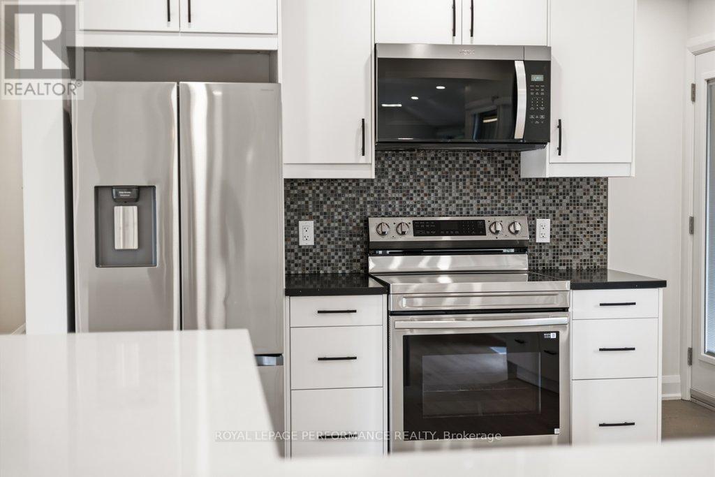 180 Roger Road, Ottawa, Ontario  K1H 5C8 - Photo 26 - X13155908