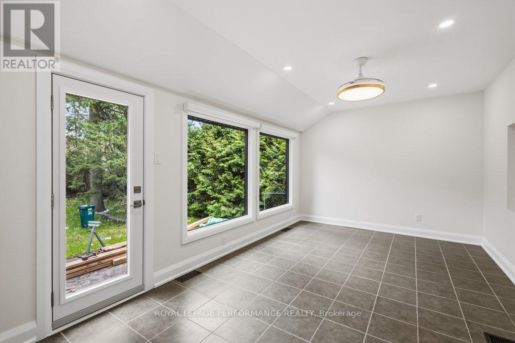 180 Roger Road, Ottawa, Ontario  K1H 5C8 - Photo 33 - X13155908