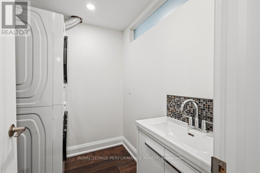 180 Roger Road, Ottawa, Ontario  K1H 5C8 - Photo 40 - X13155908