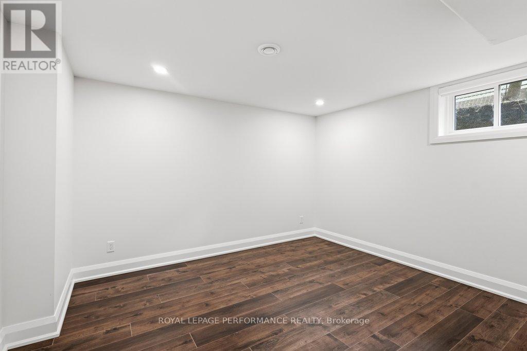180 Roger Road, Ottawa, Ontario  K1H 5C8 - Photo 41 - X13155908