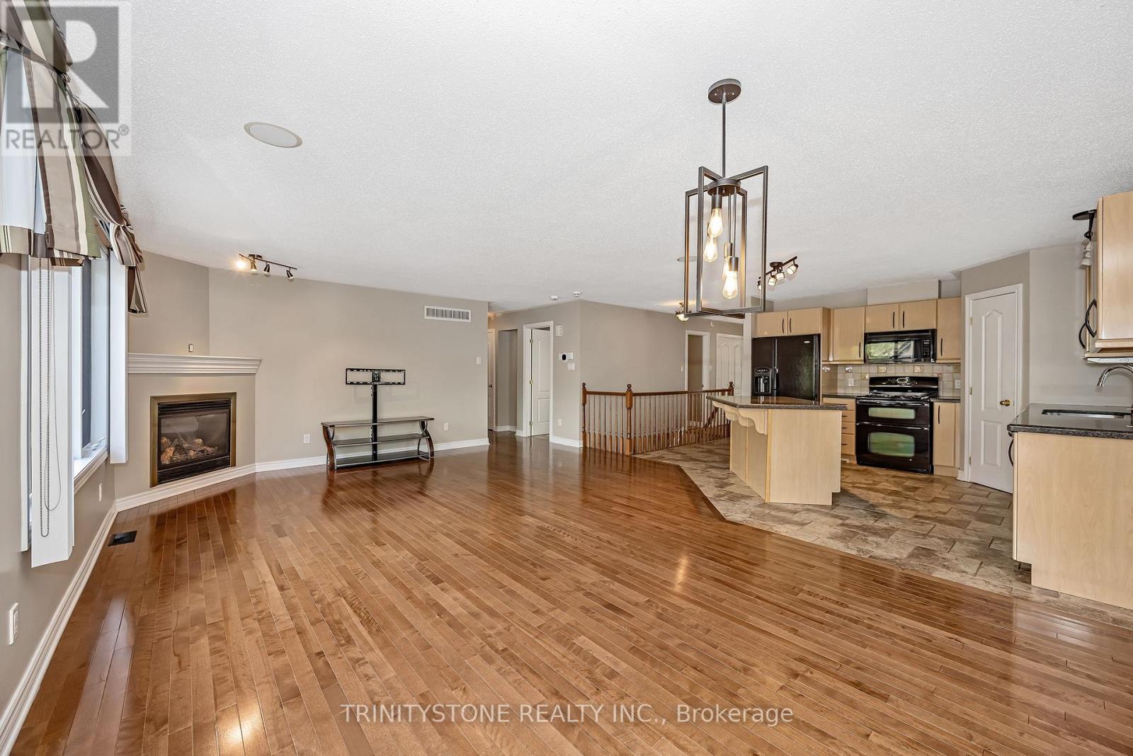 90 Sinclair Avenue, Carleton Place, Ontario  K7C 4V3 - Photo 24 - X13155944