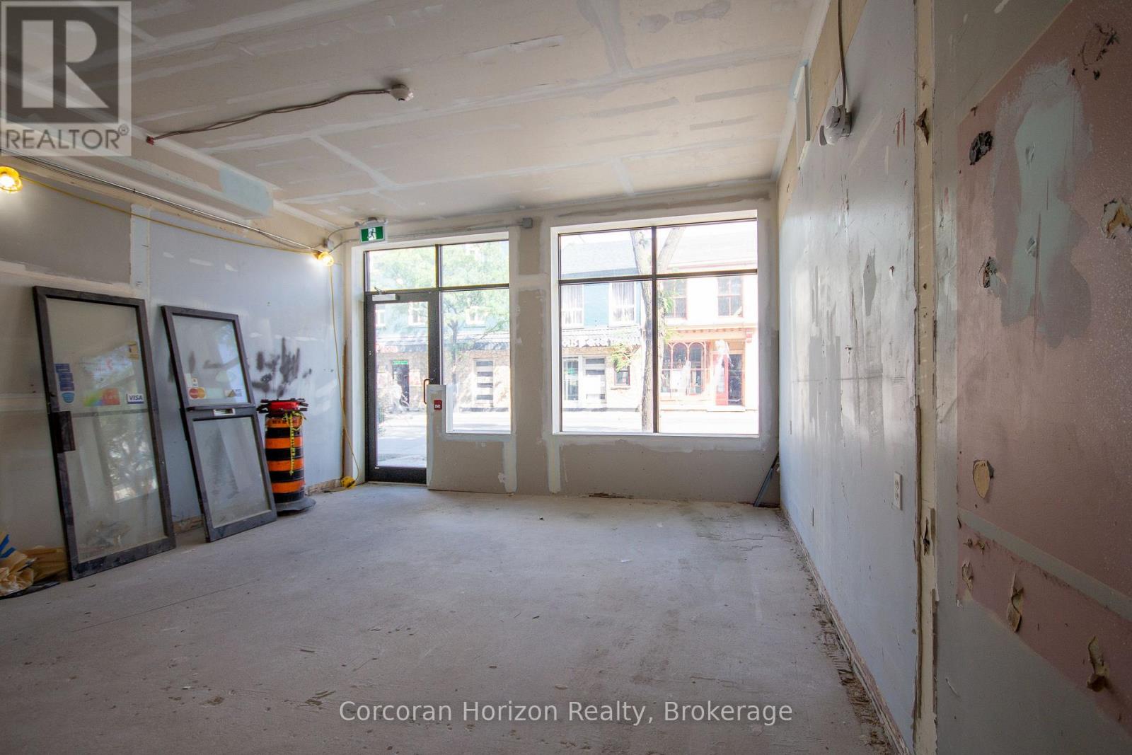 Full - 90 John Street S, Hamilton, Ontario  L8N 2C1 - Photo 5 - X13156008