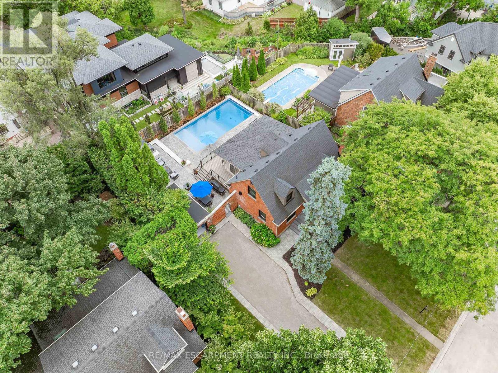 1390 Halifax Place, Burlington, Ontario  L7S 1J6 - Photo 42 - W13155426