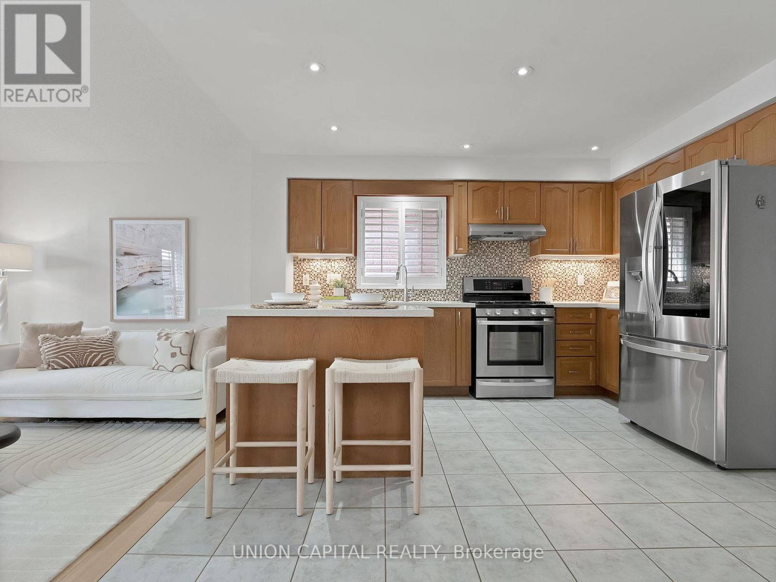 3845 Ridgepoint Way, Mississauga, Ontario  L5N 7T7 - Photo 6 - W13155504