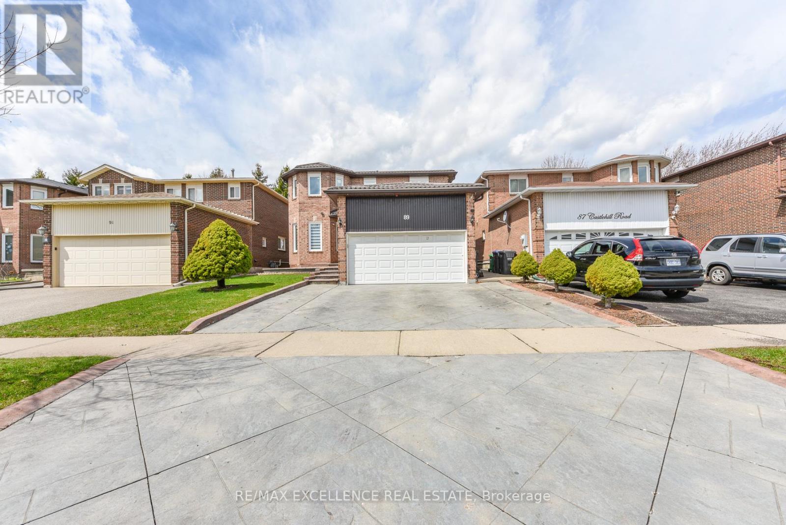 89 CASTLEHILL ROAD, Brampton, Ontario