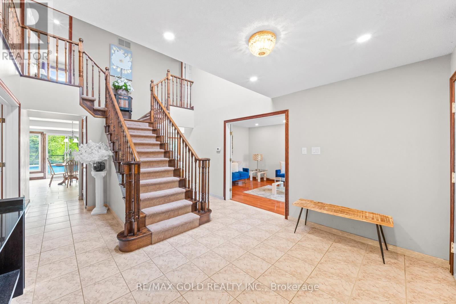 122 Barr Crescent, Brampton, Ontario  L6Z 3C8 - Photo 11 - W13155662