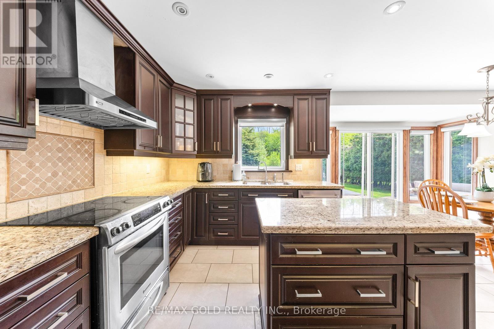 122 Barr Crescent, Brampton, Ontario  L6Z 3C8 - Photo 22 - W13155662