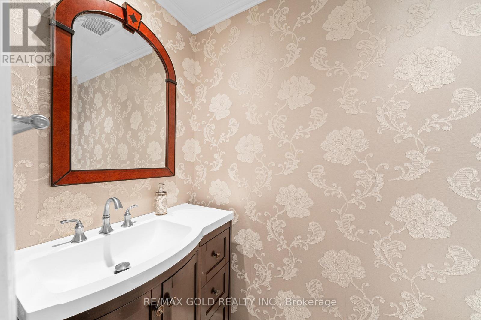 122 Barr Crescent, Brampton, Ontario  L6Z 3C8 - Photo 27 - W13155662
