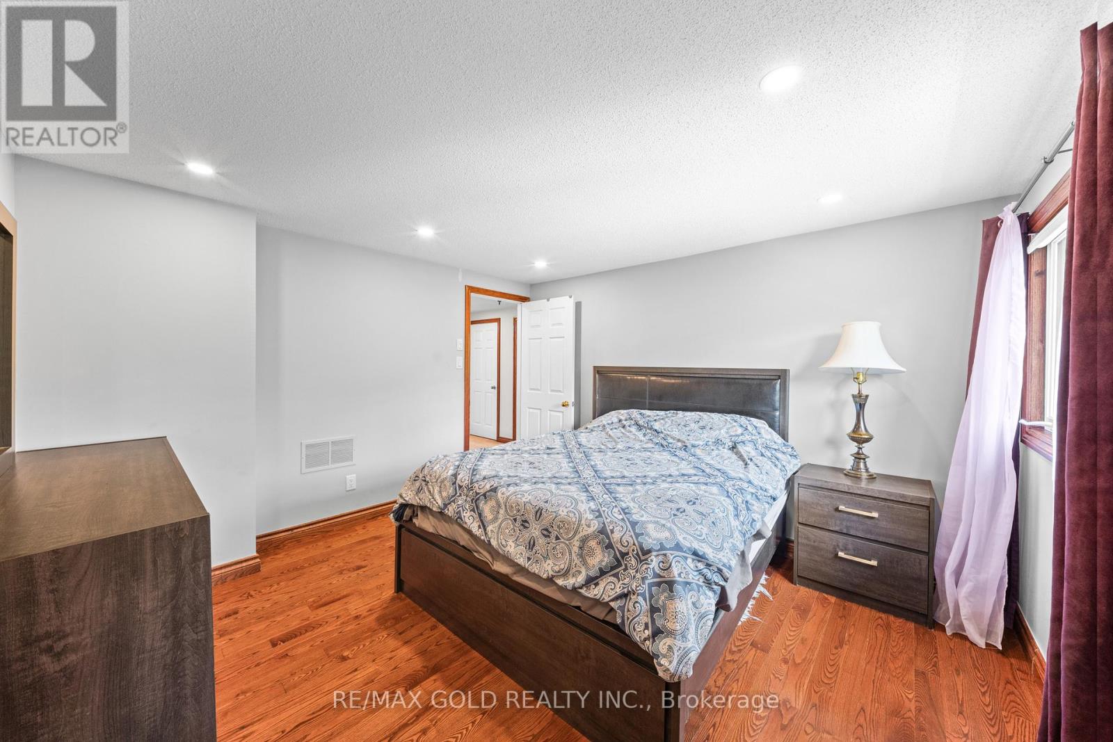 122 Barr Crescent, Brampton, Ontario  L6Z 3C8 - Photo 38 - W13155662