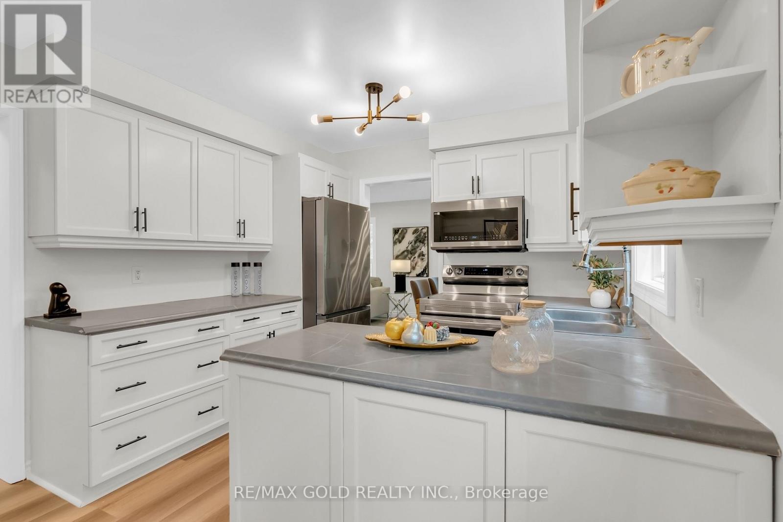 6677 Ganymede Road, Mississauga, Ontario  L5N 4V3 - Photo 11 - W13155732