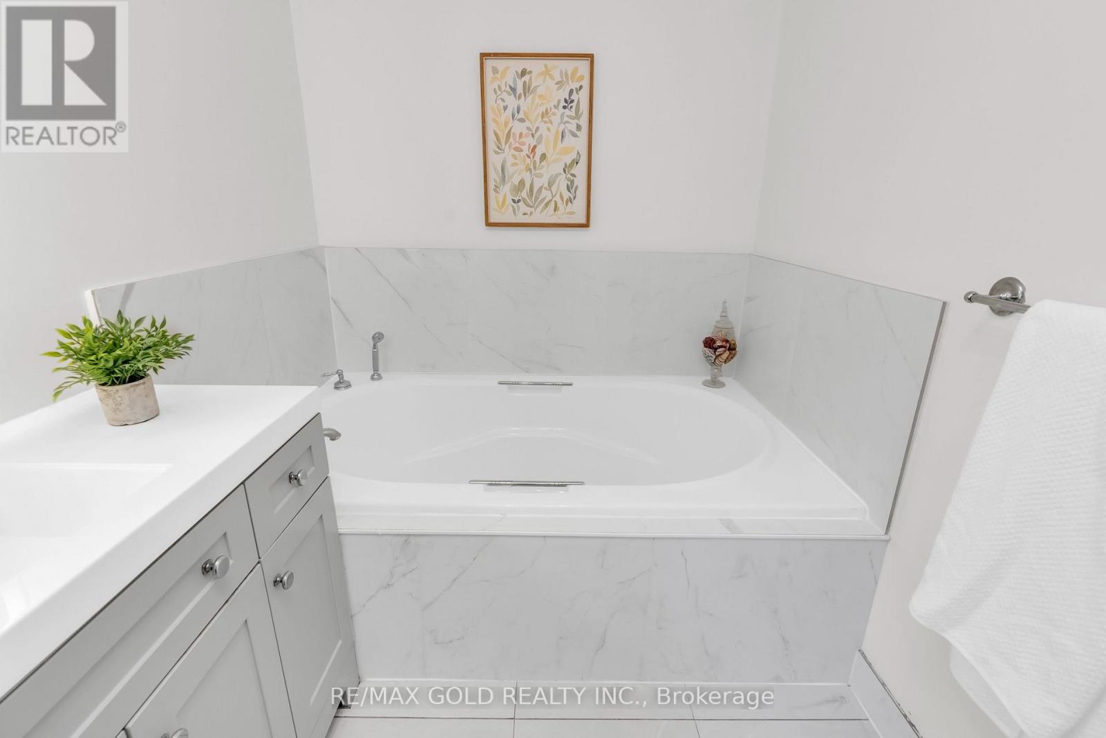 6677 Ganymede Road, Mississauga, Ontario  L5N 4V3 - Photo 21 - W13155732