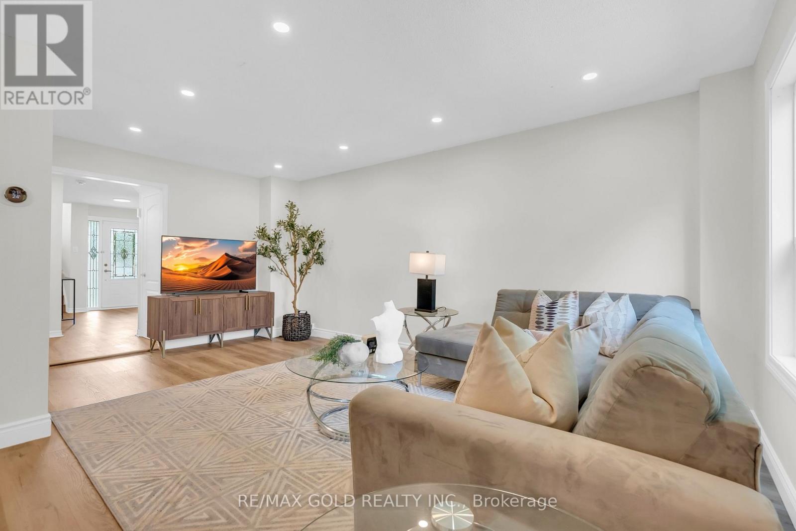 6677 Ganymede Road, Mississauga, Ontario  L5N 4V3 - Photo 6 - W13155732